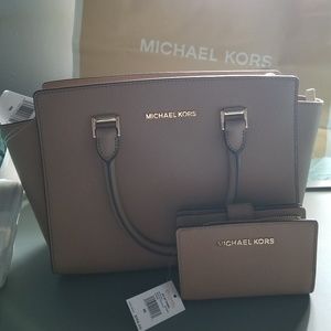 Authentic Michael Kors Khaki Selma Matching Set